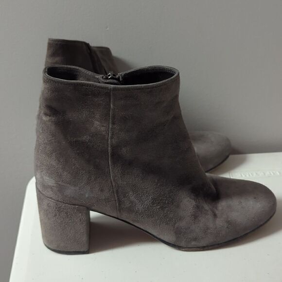 Vince Gray Zip Up Booties - Picture 1 of 5